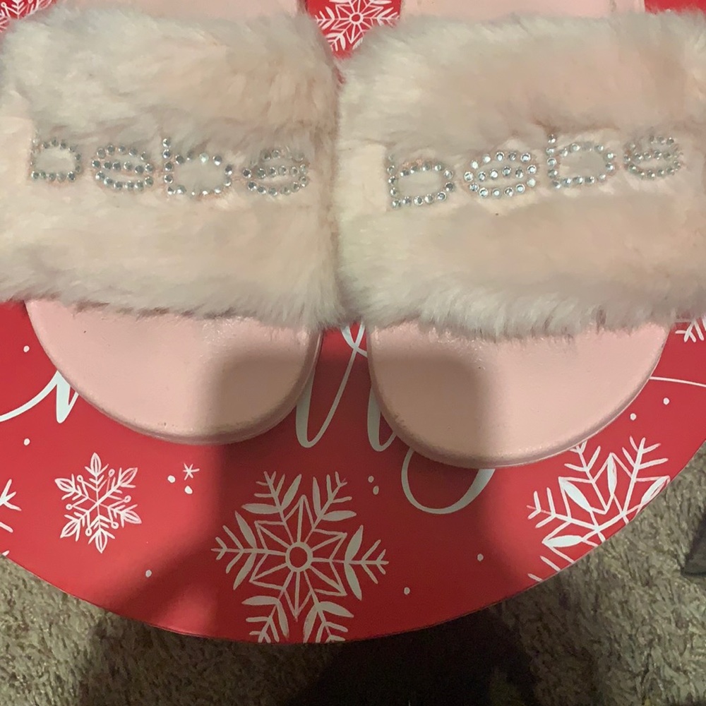 Bebe slides